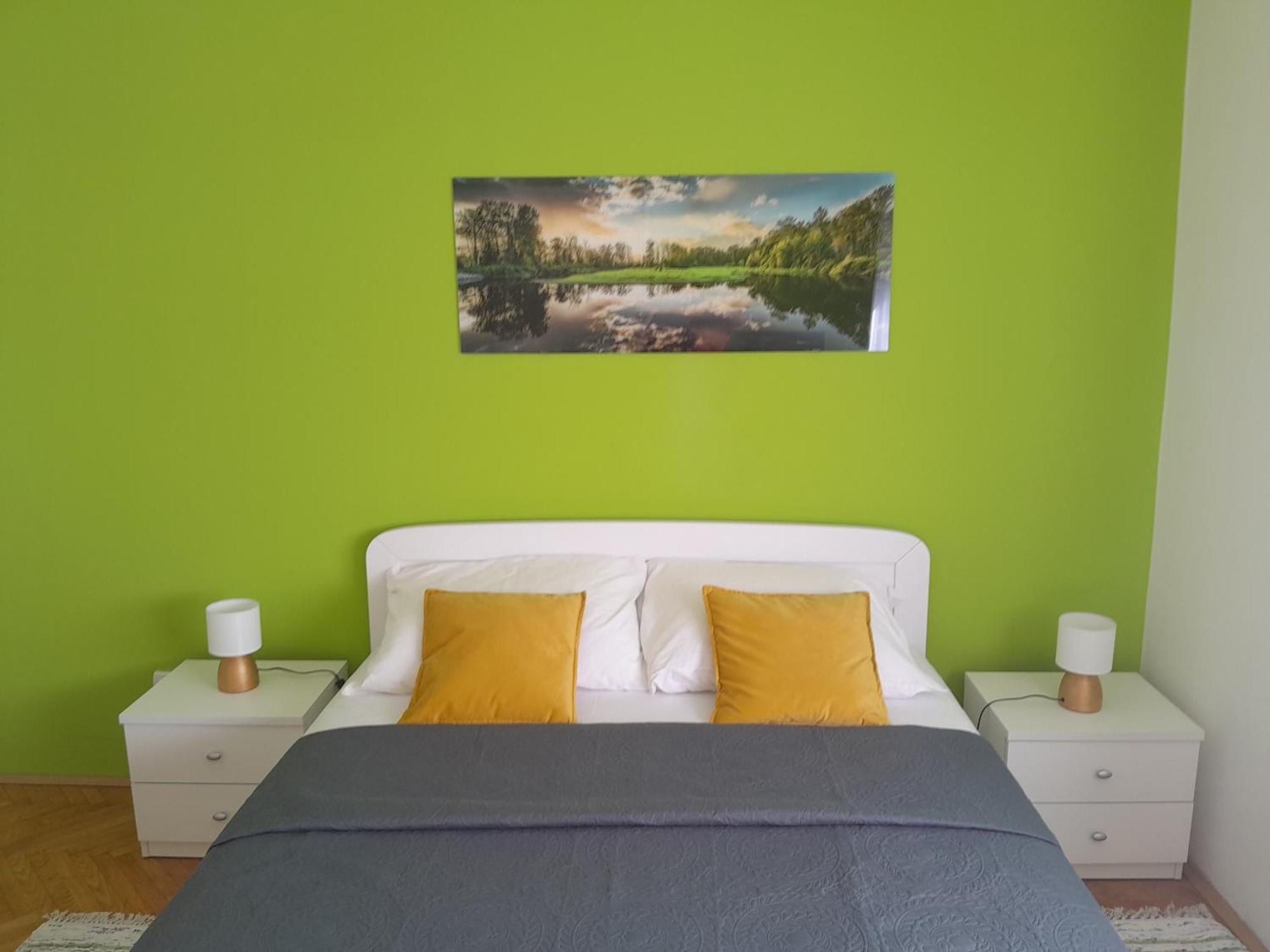 Tombili Apartment